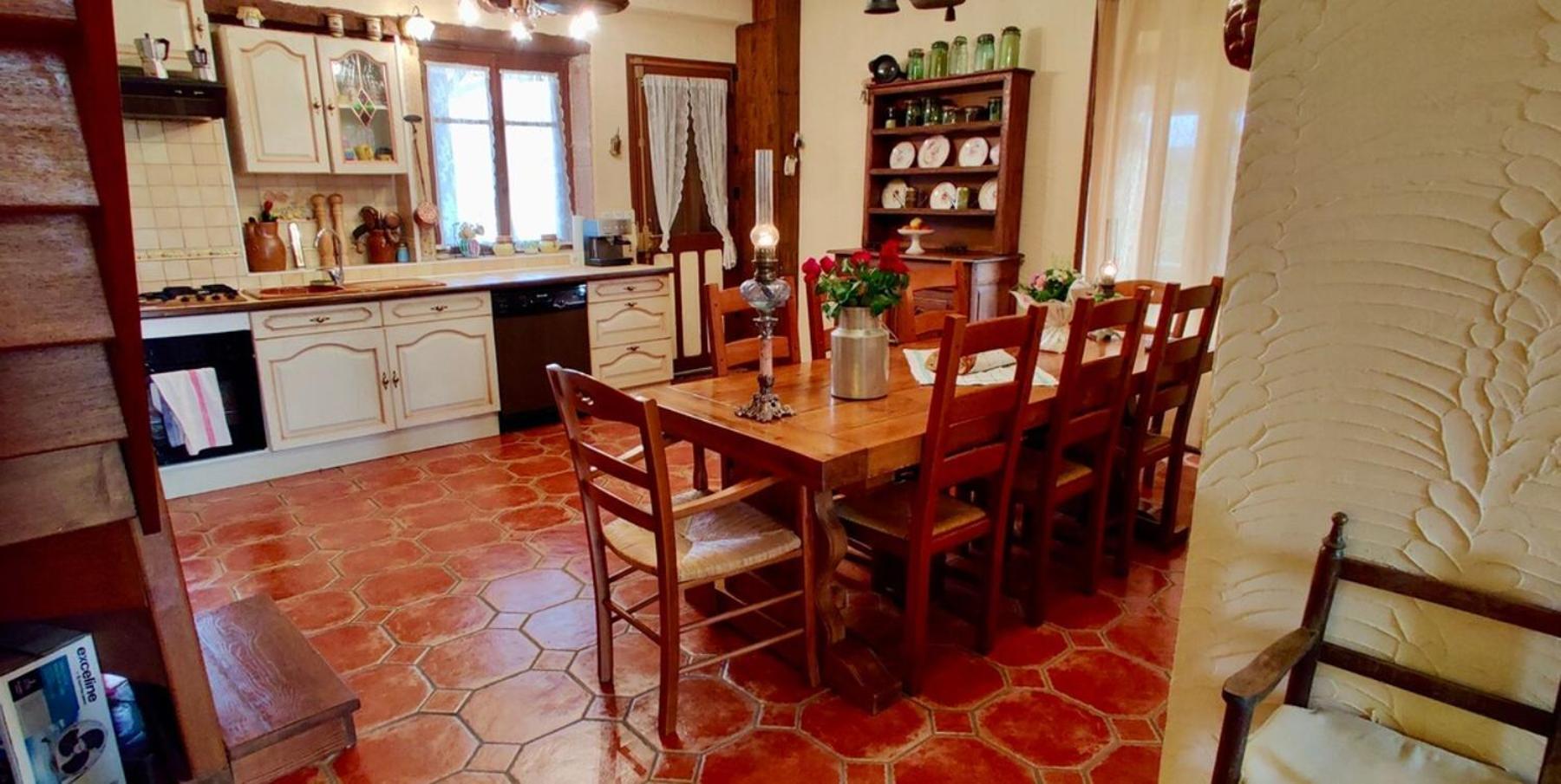 Charming In The Heart Of Burgundy